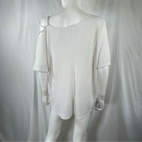 Lovely J Waffle Weave Asymmetrical Strappy Shoulder Tee - Picture 3 of 5